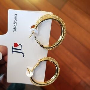 JL❤️ Goldplated Cubic Zirconia Hoops New Wire cut cubic zirconia Earrings